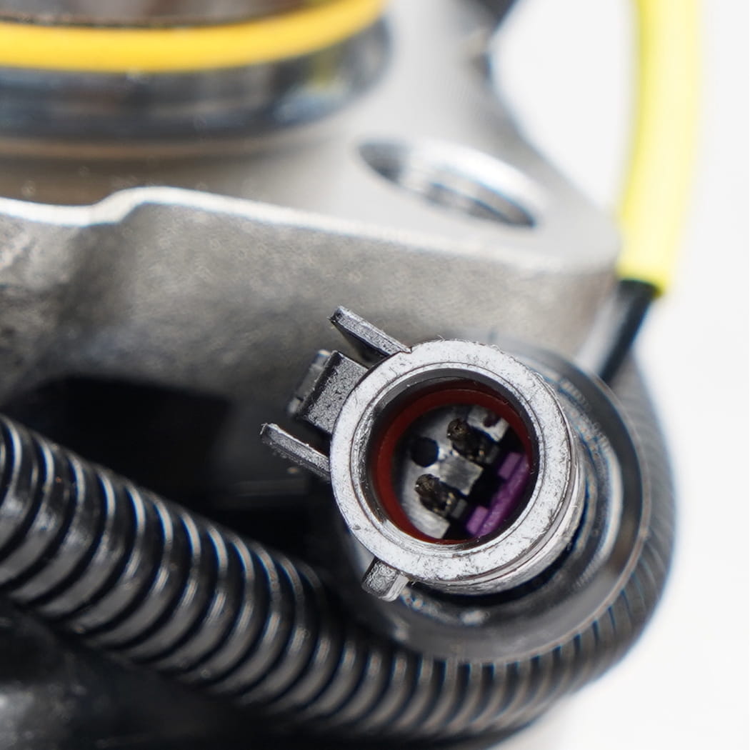 Hanhub 515083 Hub và ổ trục phía trước tương thích với F-450 Super Duty F-550 Super Duty thay thế SP940202 BR930639 7C3Z1104E 6C3Z1104EA 10-Lug