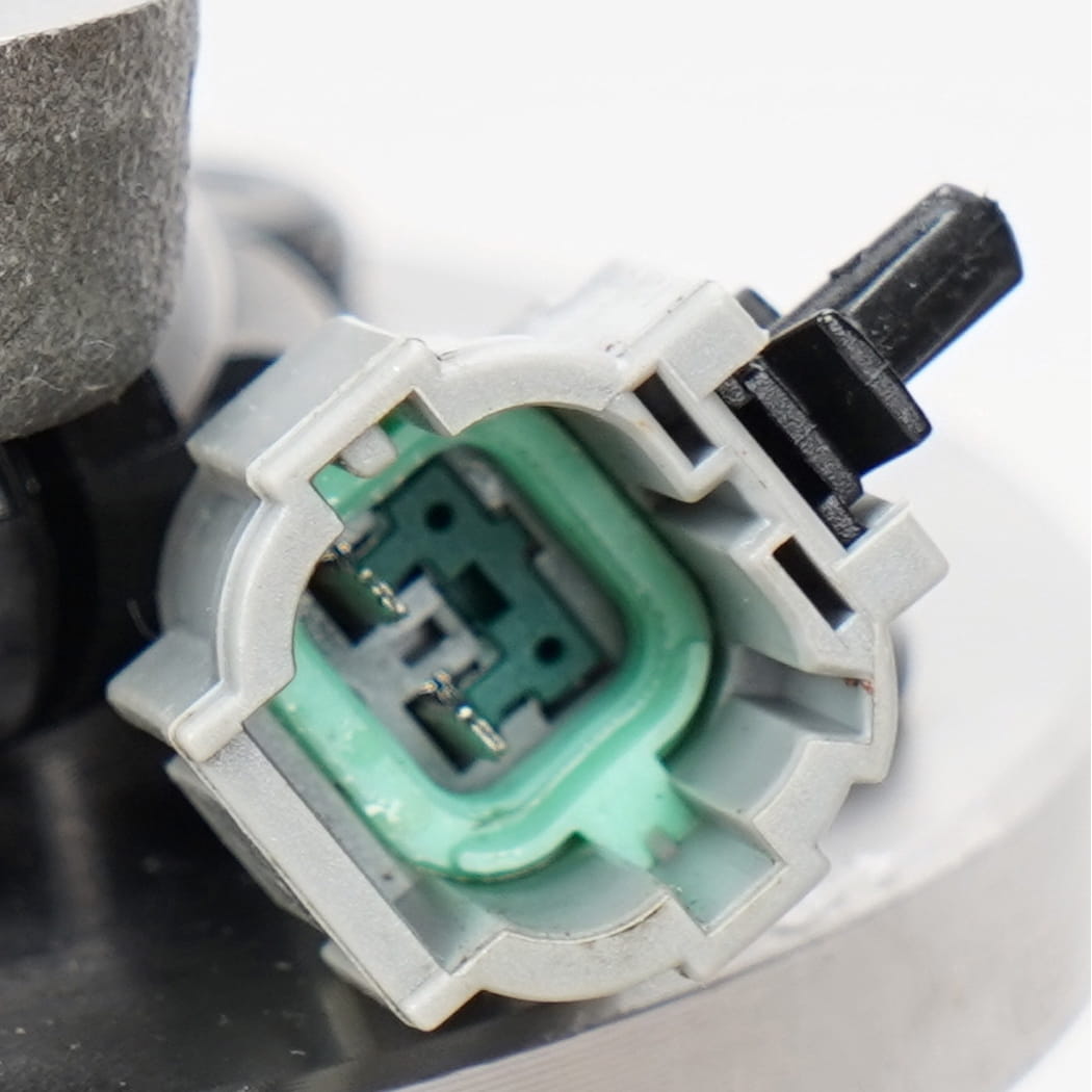 Hanhub 515125 Hub và lắp ráp bánh trước tương thích với QX56 Armada Titan thay thế BR930829 SP500703 40202-ZR00B 40202-ZR40A 40202-ZR40B 6-LUG