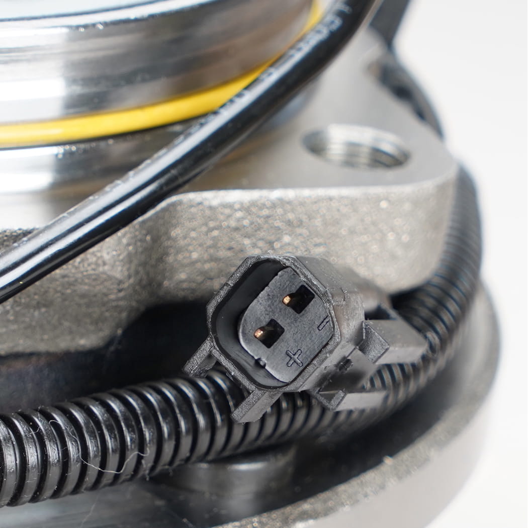 Hanhub 515132 Hub và ổ trục phía trước tương thích với F-450 Super Duty F-550 Super Duty thay thế BR930804 HA590438 BC3Z-1104-C DC3Z-1104-C 10